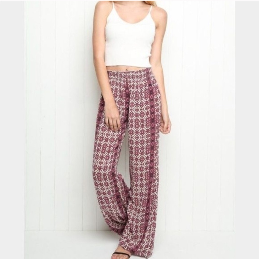 Brandy Melville Alex Flowy Patterned Pants